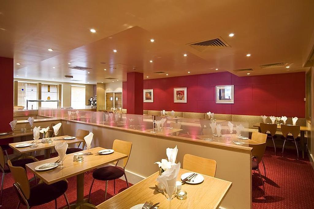 Premier Inn Glasgow City Centre - Argyle Street Bagian luar foto