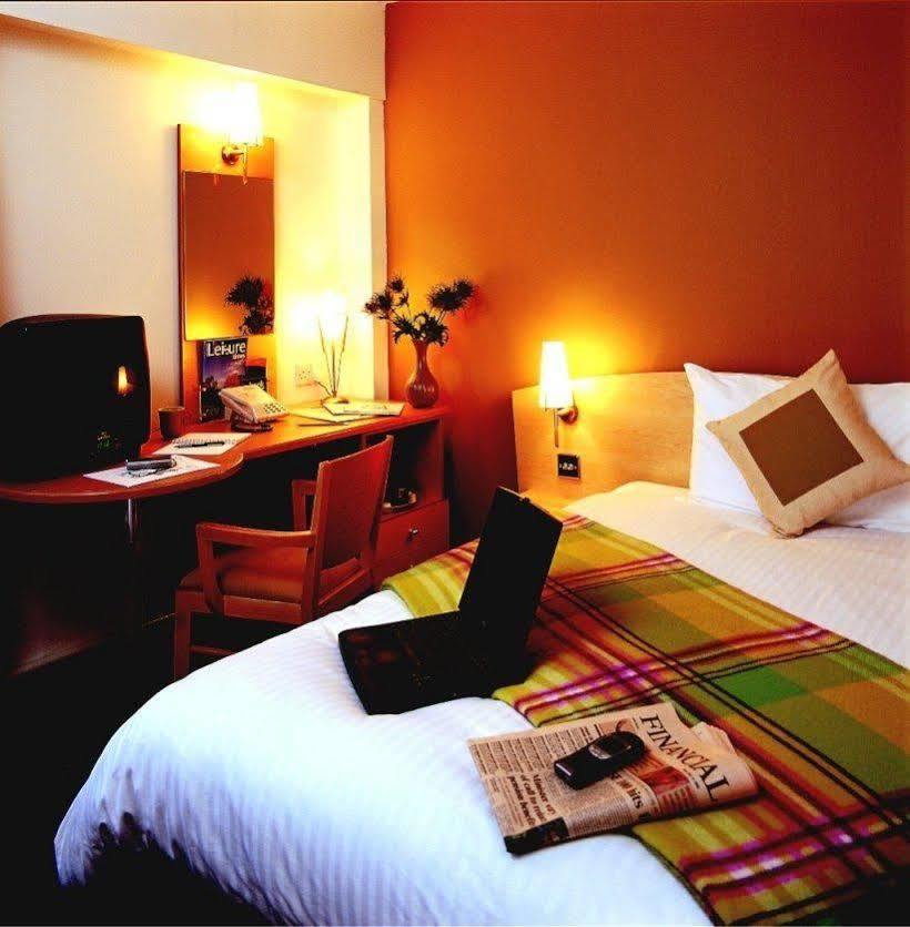 Premier Inn Glasgow City Centre - Argyle Street Bagian luar foto